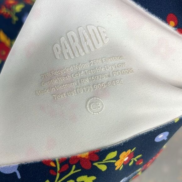 Parade Support Lift Plunge Bralette | Seamless Universal size C3 - Picture 3 of 9